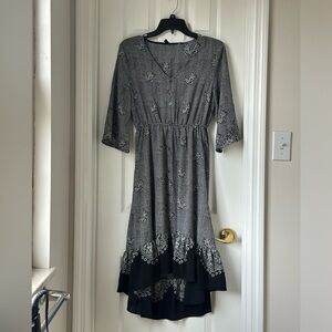 Lapis Black and White Midi Dress with Patterned Design